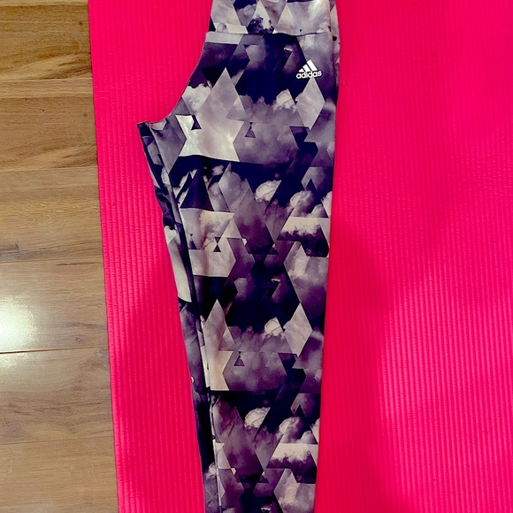 ADIDAS Grey print leggings - Picture 2 of 4